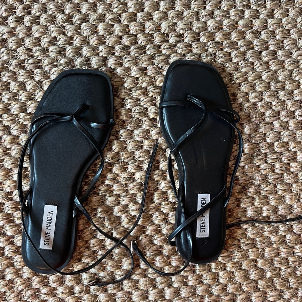 Steve Madden Black Minimalist Sandals